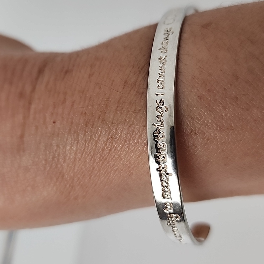 Serenity Prayer Bangle 'Courage' 925 Sterling Silver - Picture 5 of 16